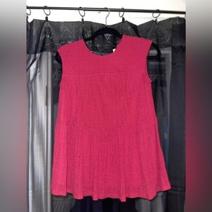 Women’s blouse, size XS. Great condition.